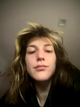 MrsSizzle online show from 11-20-25, 07:02