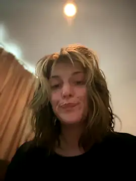 MrsSizzle online show from 11-21-25, 04:49