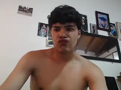 dani titan320 online show from 11-15-25, 06:37