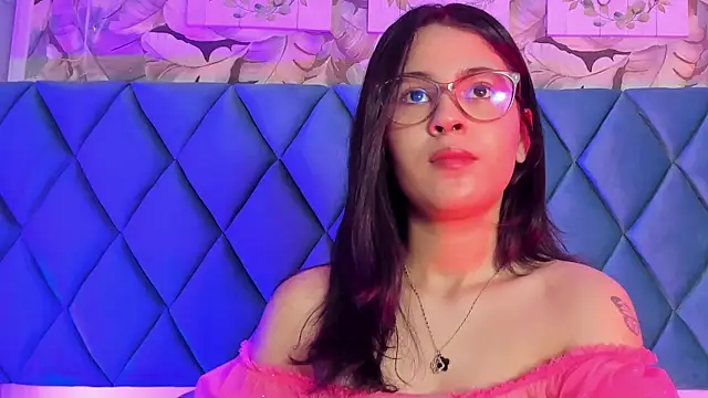 MaiaaCandy online show from 12-16-25, 09:31