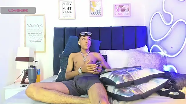 Lucass Blaze online show from 11-04-25, 10:31