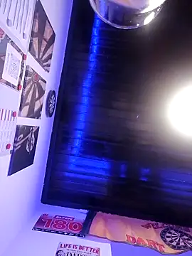 Snapshot of ARTANIS20 chatting on 12-01-25, 02:49 ARTANIS20 online show from 12-01-25, 02:49