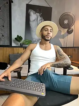 Lucaswatsons online show from 09-15-25, 07:36