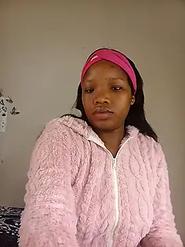 Young Slut21 online show from 11-05-25, 04:45