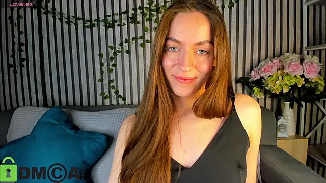 Agnes Wells online show from 11-24-25, 08:36