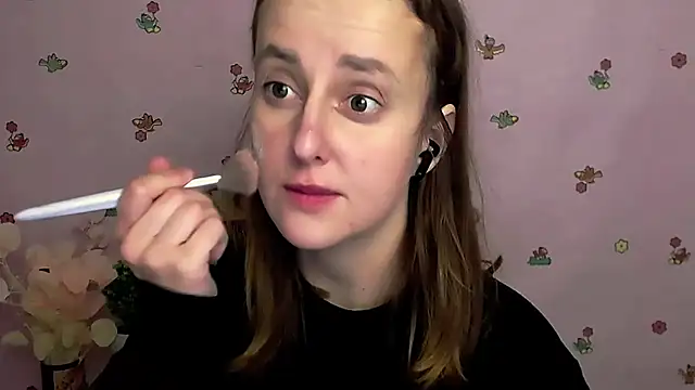 Snapshot of FeelMe__ chatting on 10-17-25, 06:16 FeelMe online show from 10-17-25, 06:16