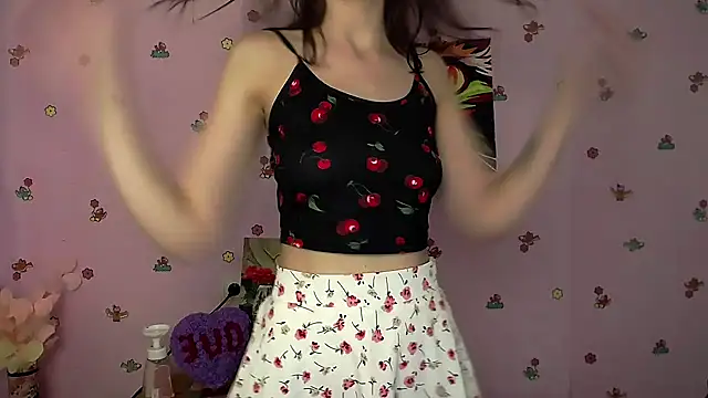 Snapshot of FeelMe__ chatting on 11-14-25, 11:20 FeelMe online show from 11-14-25, 11:20