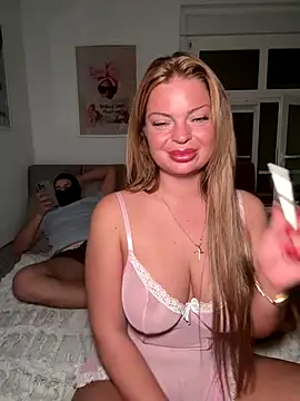 Snapshot of _Lilly_angel chatting on 12-01-25, 08:47 Lilly angel online show from 12-01-25, 08:47