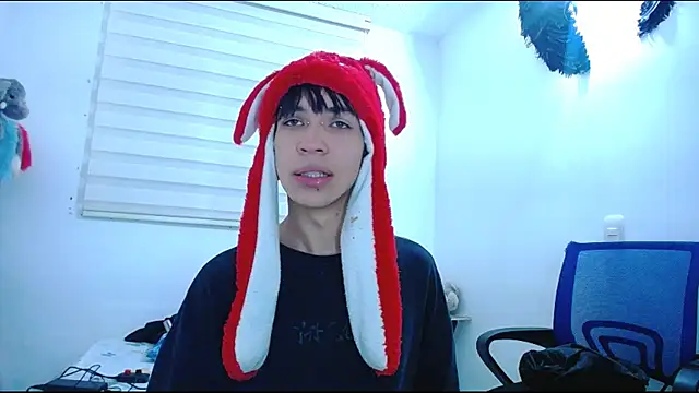 lucky stricke online show from 10-14-25, 04:46