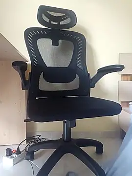 Nesch82 online show from 03-18-26, 09:01