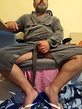 Nesch82 online show from 03-21-26, 05:38