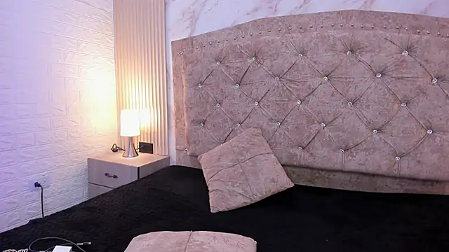 Snapshot of AnastasiaColeman chatting on 09-18-25, 08:22 AnastasiaColeman online show from 09-18-25, 08:22