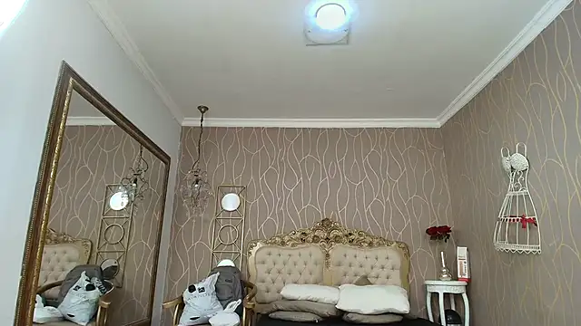 Snapshot of katybrownss chatting on 10-09-25, 08:29 katybrownss online show from 10-09-25, 08:29