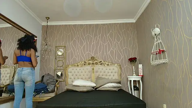 Snapshot of katybrownss chatting on 10-18-25, 08:31 katybrownss online show from 10-18-25, 08:31