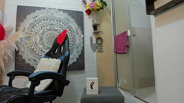 nextboywell1 online show from 02-15-26, 08:16