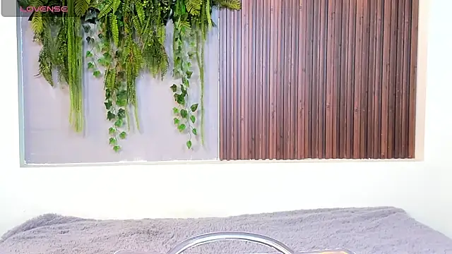 Dakotaferreti online show from 10-14-25, 08:20