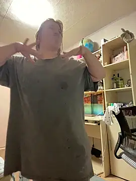 Kemeli008 online show from 10-16-25, 04:41