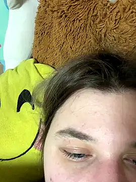 Kemeli008 online show from 10-30-25, 07:03