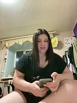 Kemeli008 online show from 12-18-25, 07:31