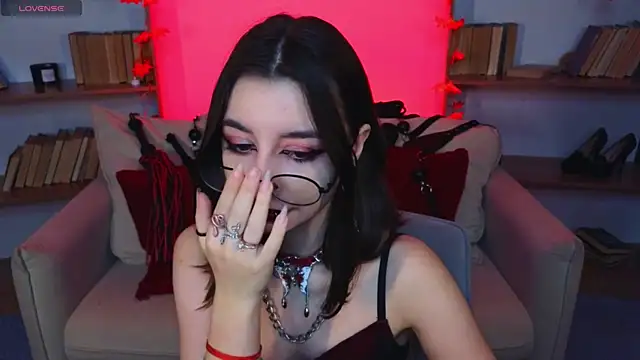 Mistress  Marcelline online show from 10-08-25, 09:29