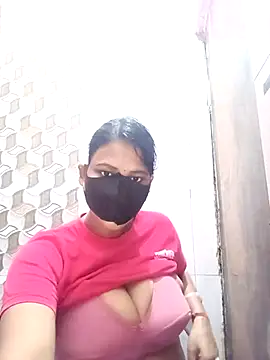 Snapshot of varnika chatting on 12-18-25, 08:09 varnika online show from 12-18-25, 08:09