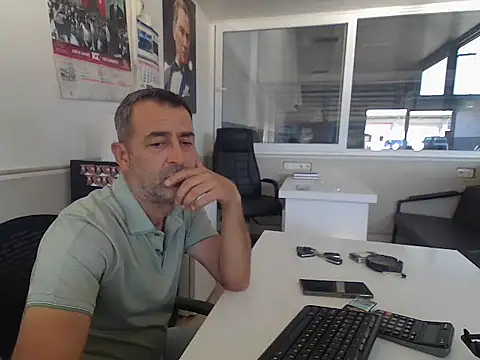 Snapshot of rafasilva3535 chatting on 09-24-25, 01:36 rafasilva3535 online show from 09-24-25, 01:36