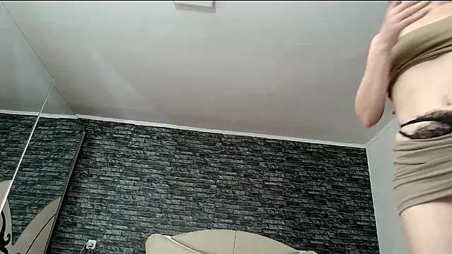 Snapshot of DeeA_Blondy chatting on 11-08-25, 05:34 DeeA Blondy online show from 11-08-25, 05:34