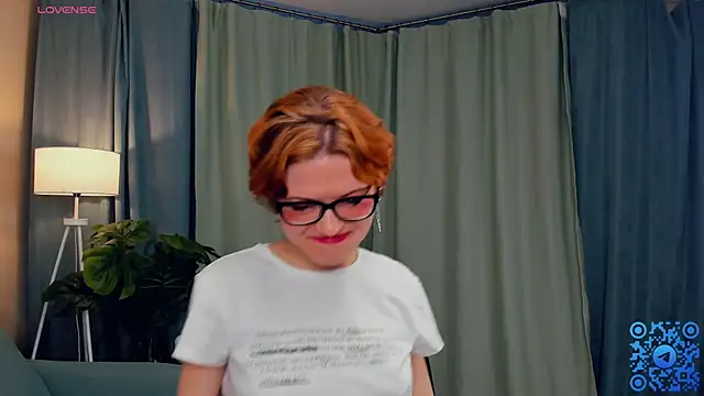 EdlinGathright online show from 10-11-25, 04:12