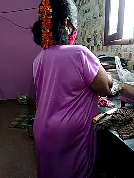 amuthasree online show from 09-25-25, 01:42