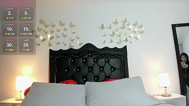 Snapshot of SabinaDeluxe_cg chatting on 02-06-26, 01:14 SabinaDeluxe cg online show from 02-06-26, 01:14