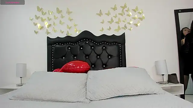 Snapshot of SabinaDeluxe_cg chatting on 02-07-26, 12:42 SabinaDeluxe cg online show from 02-07-26, 12:42