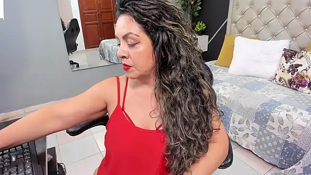 kris milff online show from 10-15-25, 06:52