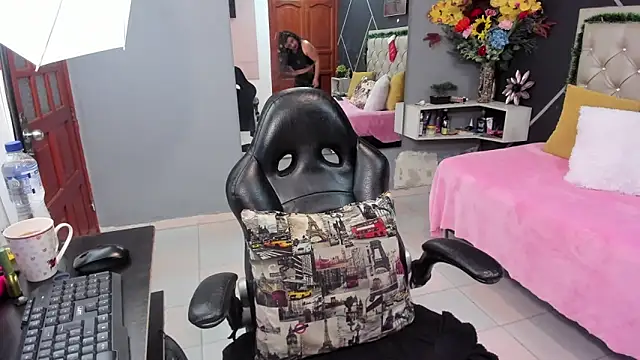 kris milff online show from 12-15-25, 08:57