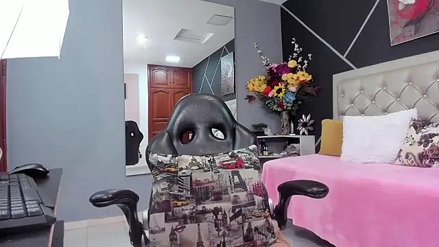 kris milff online show from 01-08-26, 09:28