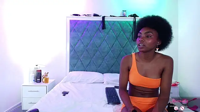 Snapshot of Asha_zuri_and_adam chatting on 11-14-25, 12:48 Asha zuri and adam online show from 11-14-25, 12:48