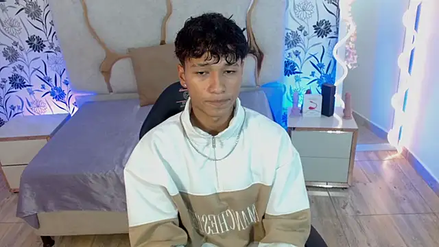 Ette tay online show from 10-21-25, 02:56