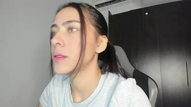 ValkaGrecco online show from 09-10-25, 02:55