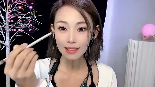 xiaoyue8888 online show from 09-24-25, 01:09