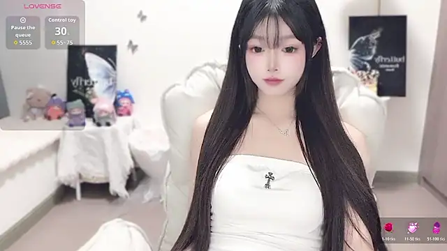 -EEBABY online show from 11-24-25, 08:41