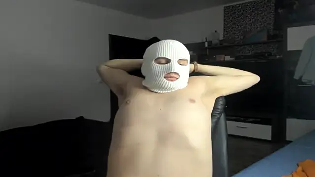 romiosabrino online show from 11-25-25, 03:23