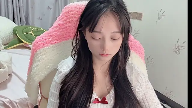 puppy-999 online show from 10-23-25, 04:17