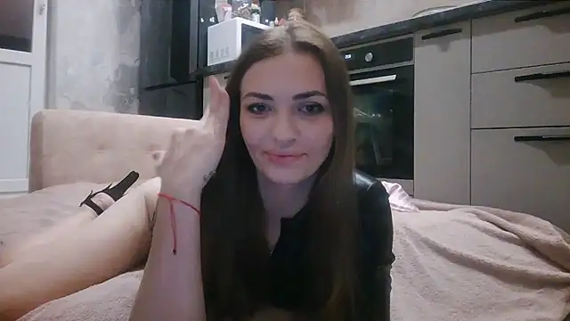 MoonChristie online show from 11-15-25, 10:15