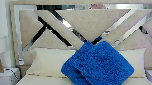 ximena vasquez8 online show from 01-06-26, 03:21