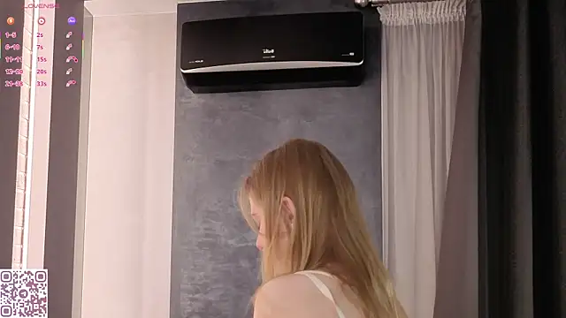 ElvinaRose online show from 11-03-25, 02:02