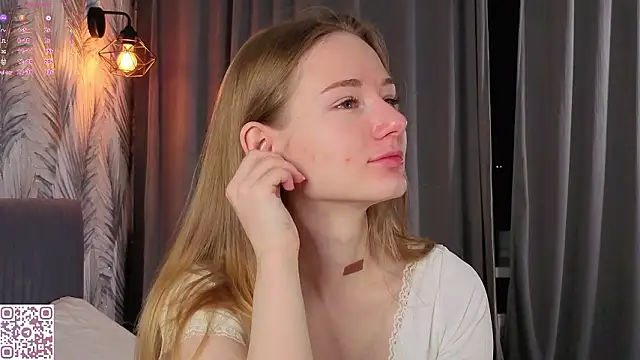 ElvinaRose online show from 02-13-26, 02:18