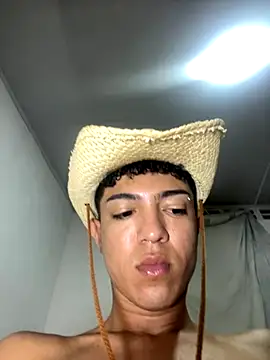Hotboy00o online show from 10-13-25, 12:32