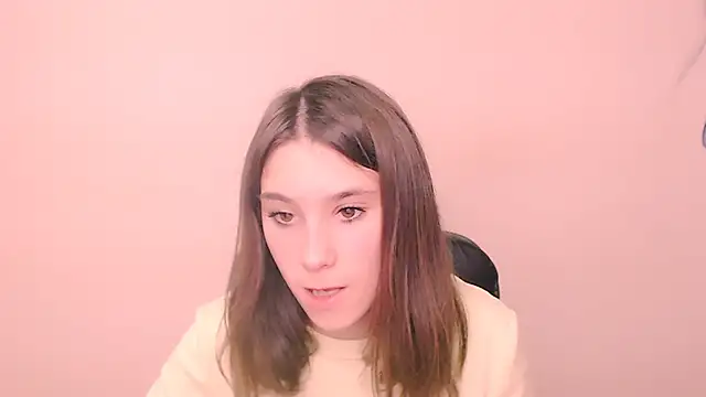 Snapshot of RosaRay_ chatting on 10-17-25, 07:11 RosaRay online show from 10-17-25, 07:11