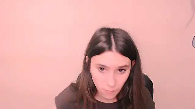 Snapshot of RosaRay_ chatting on 11-14-25, 08:02 RosaRay online show from 11-14-25, 08:02