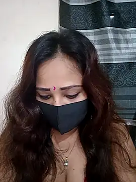 Snapshot of Mow_955 chatting on 10-19-25, 06:19 Mow 955 online show from 10-19-25, 06:19