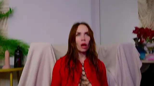 Snapshot of AnitaVensley chatting on 11-15-25, 12:34 AnitaVensley online show from 11-15-25, 12:34